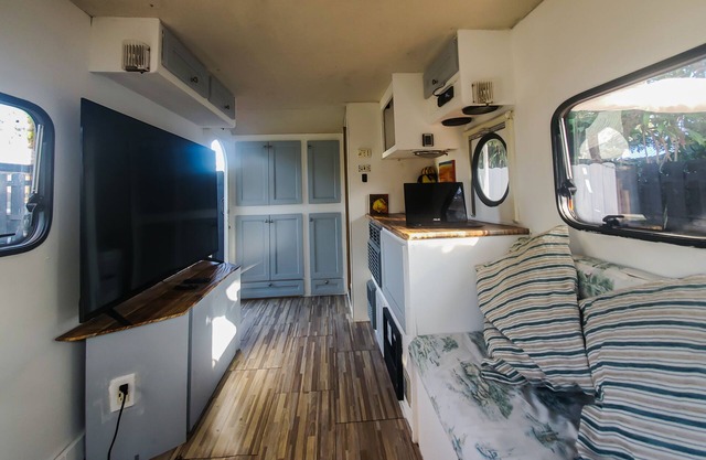 Charming Camper near the Beach
