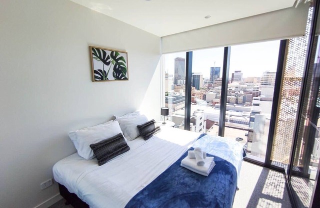 Charming/ Central Apartment Home/ RundleMall