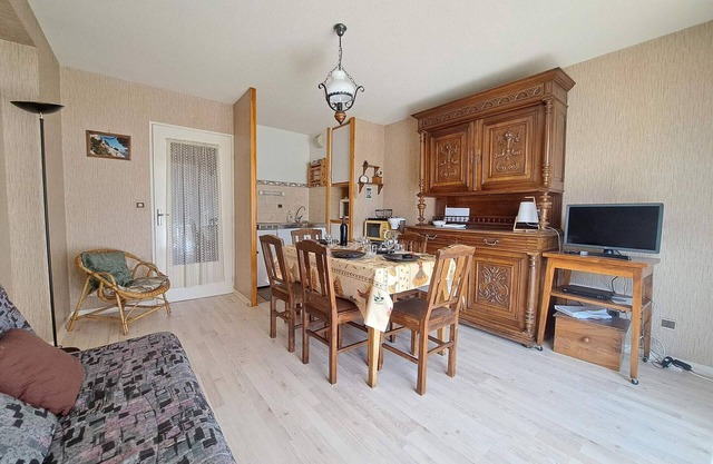T2 Centre Barcelonnette avec Garage, Terrasse et Parc Privé