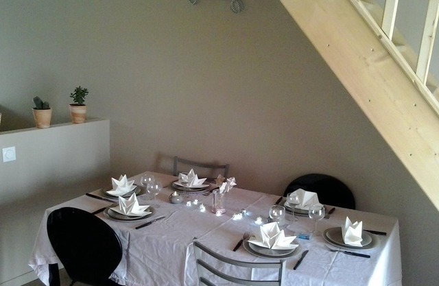 Charmant gîte pour 5 personnes, confortable, chaleureux et très calme.
