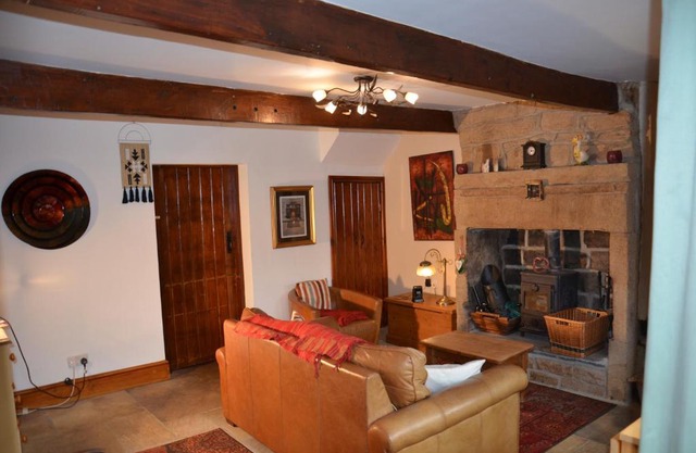 Charming cottage 15 mins from Hebden Bridge