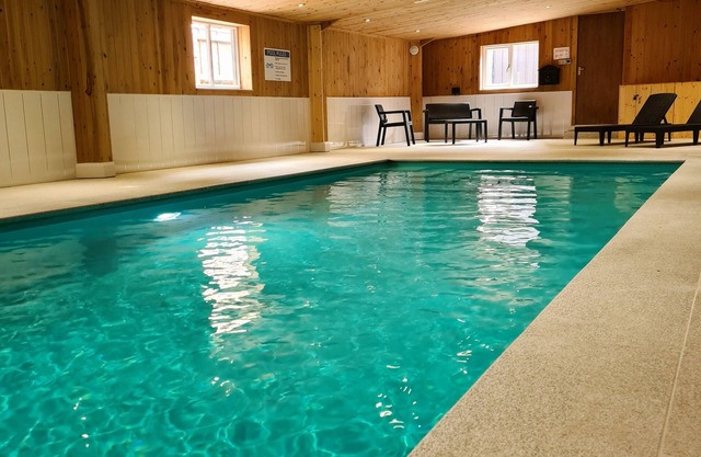 Cottage de charme avec vue sur Peak District et piscine intérieure chauffée