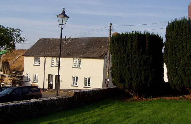 Cottage de charme avec vue sur la place de Chittlehampton Village