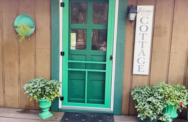 Charming Cottage on Beautiful West Battle Lake, Minnesota