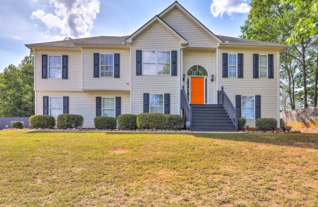 Charming Covington Home w/ Fire Pit + Game Room!