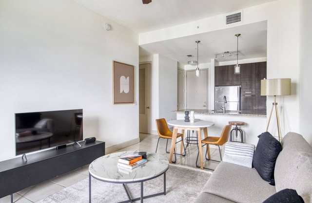 Charming Doral 1BR w/ W/D, Pool & Gym, nr Airport, by Blueground