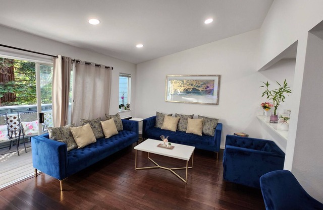 Charming&fam friendly condo in North SJ. Safe&clean neighborhood close 2 airport