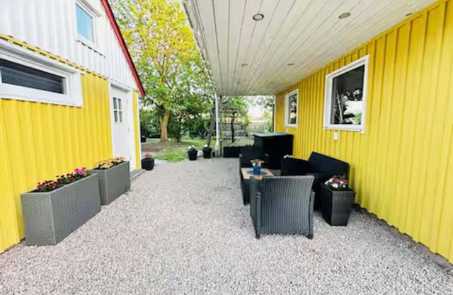 Charming farmhouse for rent in central Laholm - close to nature, town & beach |SE02118
