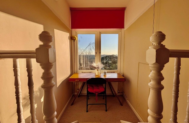 Chic Private Room in Shared Flat Free Parking