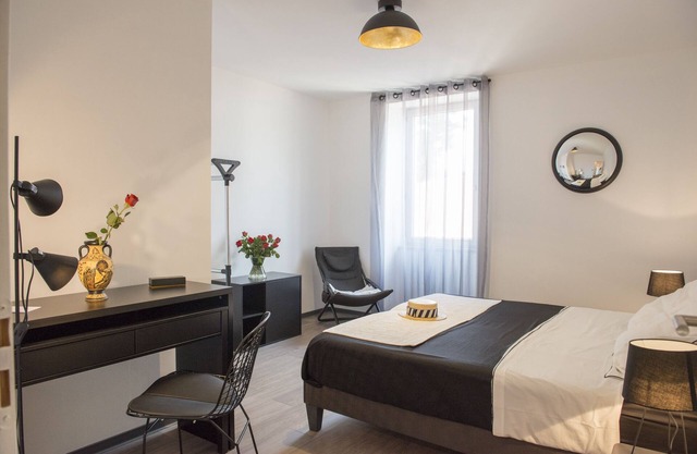 CHARMING GITE 4****, JACUZZI, sheets, bicycles, baby equipment provided