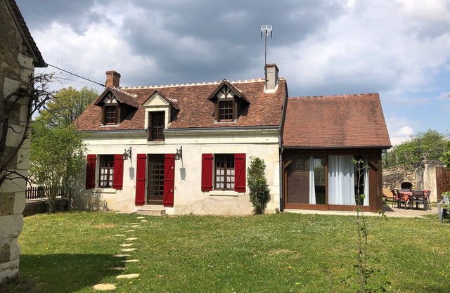 Gîte de charme dans la vallée du Cher 12km du zoo de Beauval.