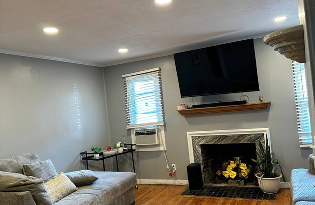 Charming historic Rosedale Park neighborhood house minutes from downtown.