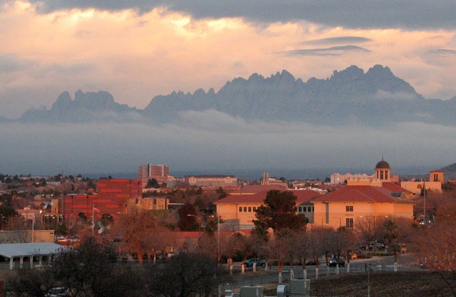 Maison de charme, quartier calme, proche de NMSU & Convention Center