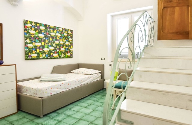Charming house CASA RAFFI with sea view near Positano’s Spiaggia Grande beach
