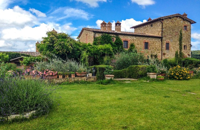 Villa de Charme, grande piscine et jardin, près de Sienne, Chianti