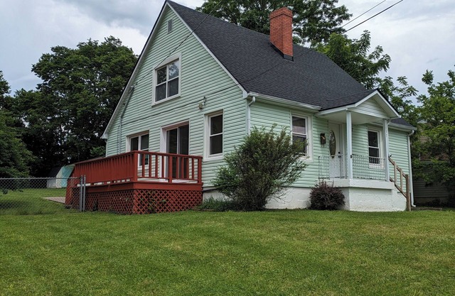 Charming KY Cottage