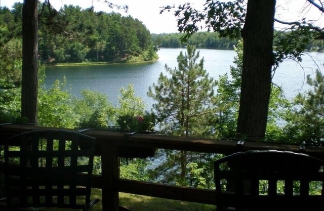 Accueil charmant lac sur le lac Ox plus Dock sur la chaîne Whitefish