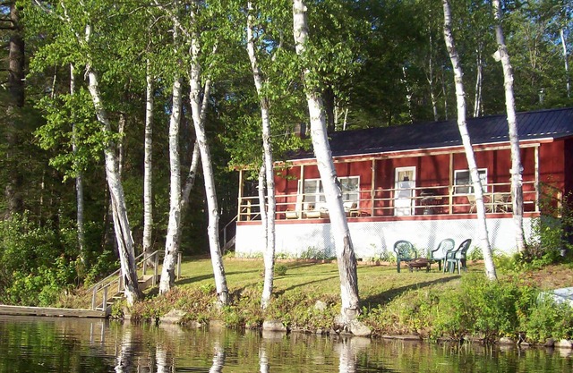 Charmant chalet au bord du lac