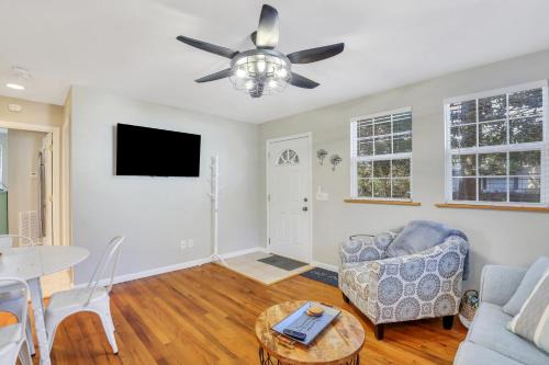Charming Lowcountry Cottage in the Heart of Beaufort, SC