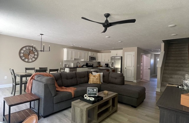 Charming, Modern, New Construction Retreat – Right in the Heart of Etown