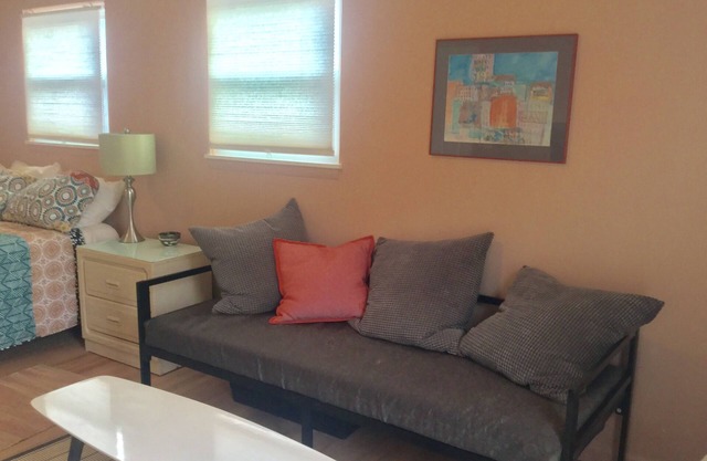 Biltmore et plus encore! Cosy 2 chambres / 2 salles de bain.