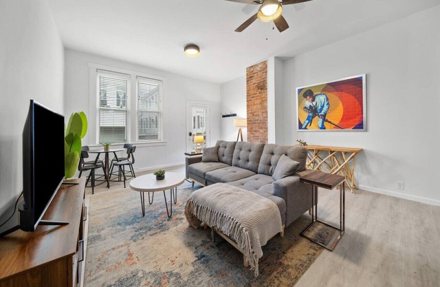 Charming Mt. Adams 1BR | Near Downtown & Stadiums