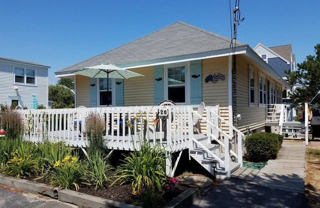 Charming Ocean View Cottage - 2ème maison de retour de Ferry Beach!