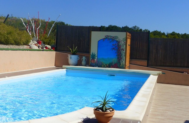 Châlet de charme alliant calme et tranquillité avec piscine privée