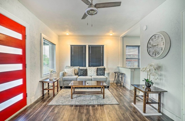 Charming & Quaint El Paso House w/ Backyard!