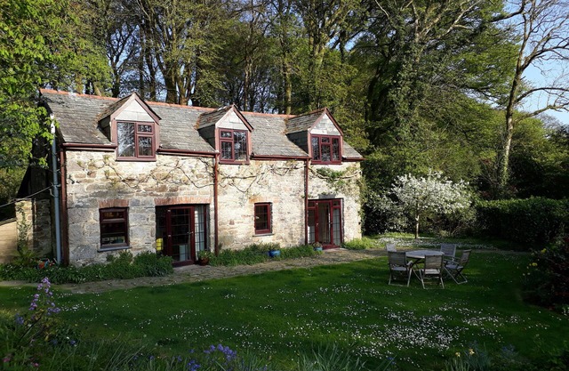Charming, quiet vacation home - perfect for discovering the whole of Cornwall!