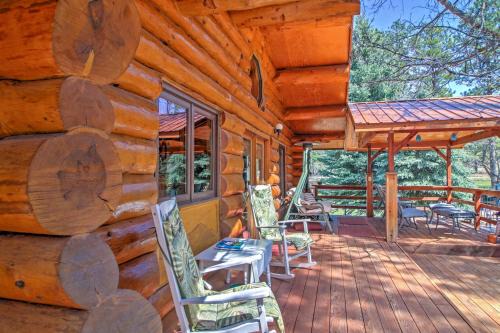 Charming Rapid City Cabin 15 Mi to Mt Rushmore!