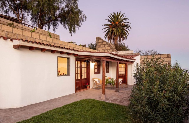 Casa Los Naranjos à Arico Nuevo : authenticité, confort et charme en