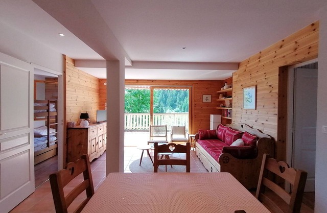 Charmant 2 pièces cabine rénové avec terrasse et parking, Pra-Loup
