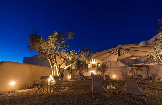 Charming Santorini Villa | 1 Bedroom Suite | Villa Dragneel | Spacious Terrace with Outdoor Hot Tub | Pyrgos