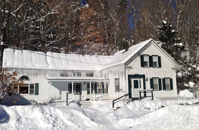Charmante maison de ski à proximité du mont. Stations de ski Snow & Stratton W / WiFi