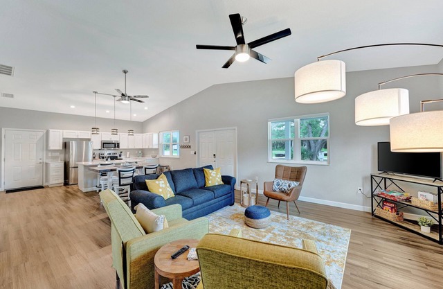 Charming Southwest Florida Bungalow