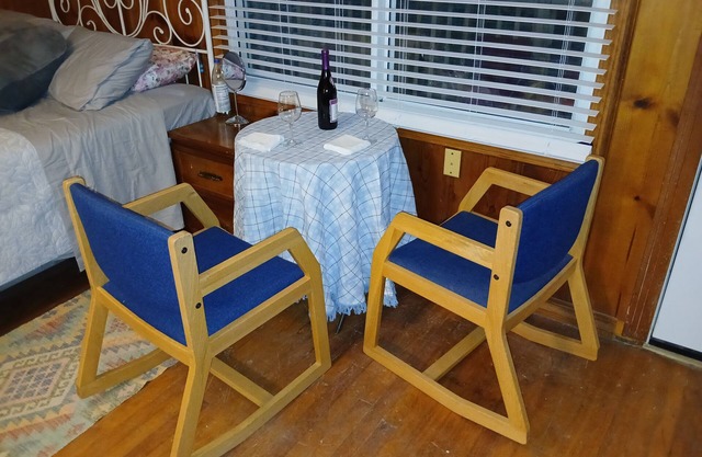 Charming studio with DECK, WiFi and AC near beach in wonderful Gulfport