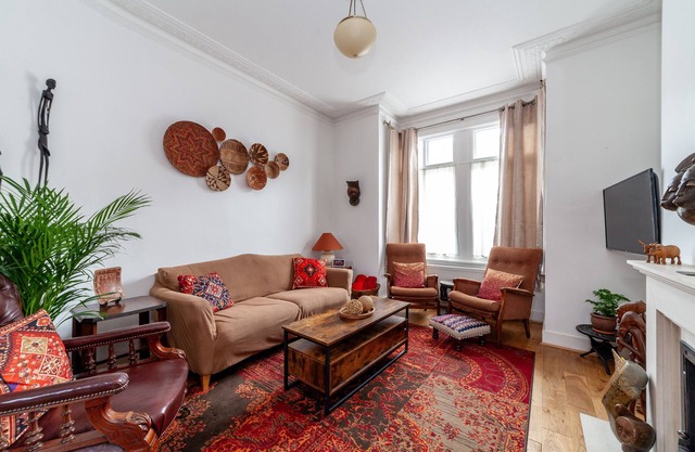 Charming Terraced 3BR House, 5 min Hither Green St