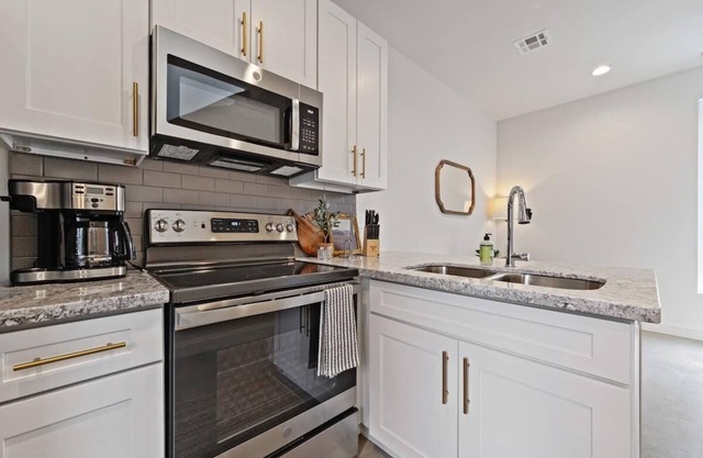 Charming Townhome - New Construction