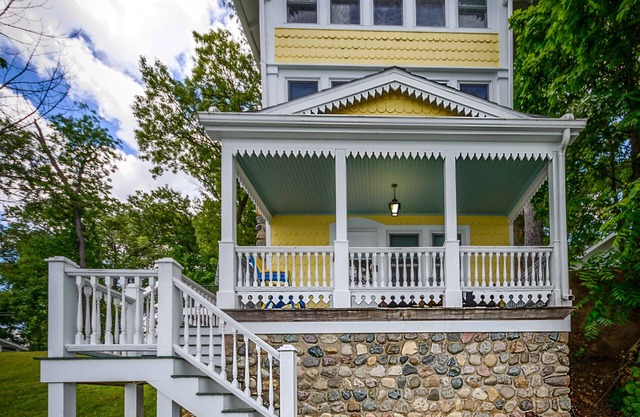 Cottage vintage de charme pour le plaisir familial sur le lac crooked, l'Angola, Indiana
