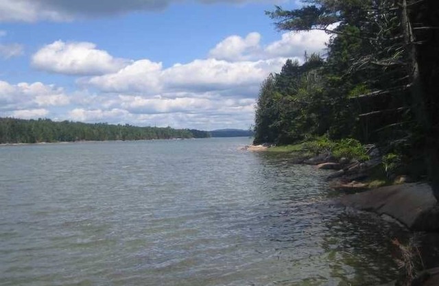Charmant front de mer sur 5 hectares - Habitat protégé - Vélos et kayaks