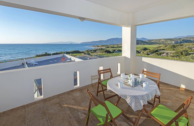 Villa en bord de mer en pleine nature.