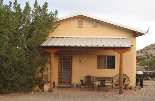 Charmante "Western" Guest House à Placitas; Paisible mais proche