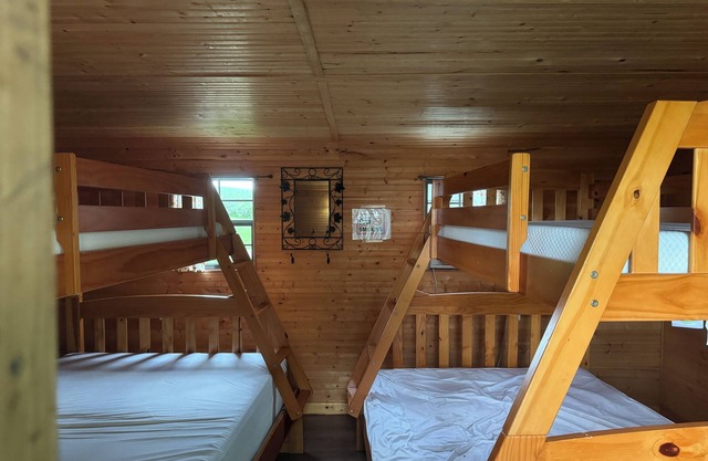 Charming Wilderness Cabin w/ Community Fire Pit, Live Music, and Weekend Events