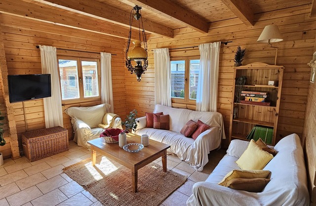 Charming wooden block vacation home with garden