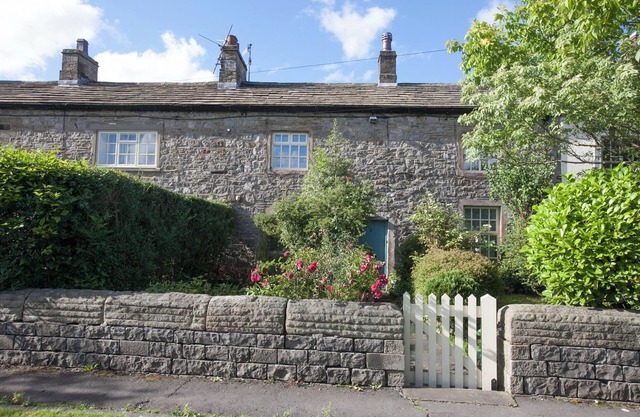 Charming Yorkshire Dales Cottage sleeping 4 guests