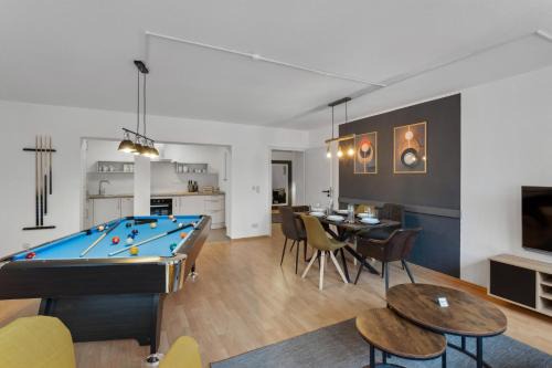 Charysma - Billard-Loft, Fußgängerzone, Schlafzimmer mit Smart-TV, Parkplatz