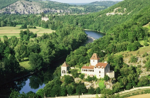 Chateau De Gombert - Cinq Chambres , Couchages 16