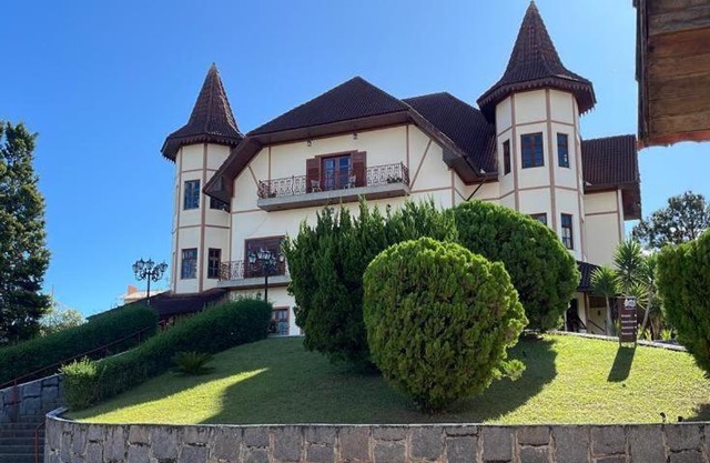 Chateau Palace