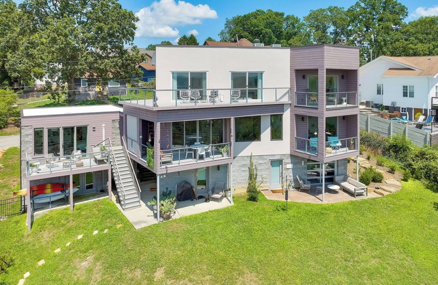 Chatt Pulse: Spacious, Chic Chattanooga Retreat